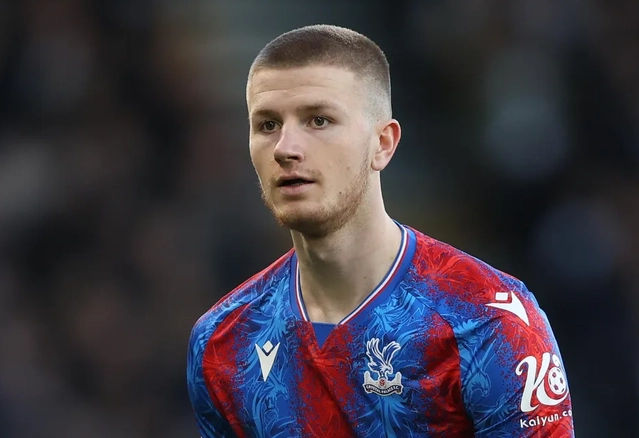 Liverpool chi 50 triệu bảng mua Adam Wharton.