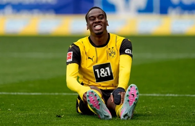 Jamie Gittens đang muốn rời Borussia Dortmund trong kỳ chuyển nhượng mùa hè.