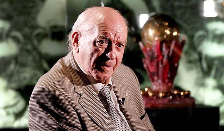 Huyền thoại Di Stefano là chủ nhân duy nhất của danh hiệu "Siêu quả bóng vàng"